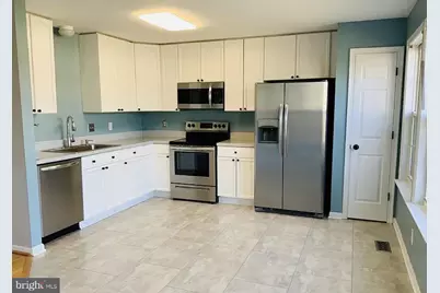 100 Quince Tree Drive, Martinsburg, WV 25403 - Photo 3