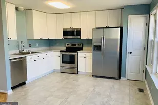 100 Quince Tree Dr, Martinsburg, WV 25403 - Photo 3
