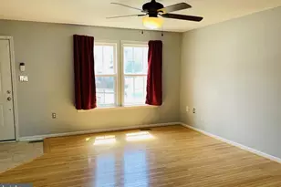 100 Quince Tree Dr, Martinsburg, WV 25403 - Photo 5