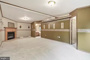 136 Snooks Ln, Martinsburg, WV 25405 - Photo 33