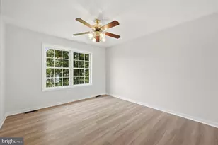 224 Ford Cir, Inwood, WV 25428 - Photo 7
