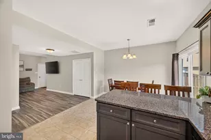 171 Continental Dr, Bunker Hill, WV 25413 - Photo 9
