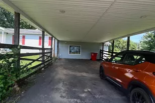 23 Shumack Ct, Bunker Hill, WV 25413 - Photo 3