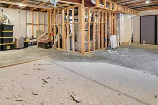 428 Calvert Cir, Bunker Hill, WV 25413 - Photo 23