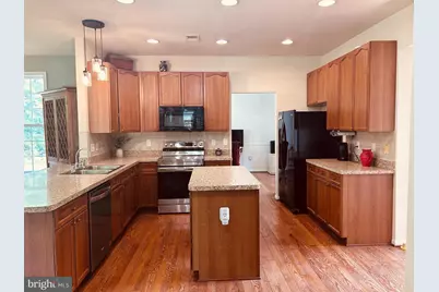 32 Lilburn Drive, Bunker Hill, WV 25413 - Photo 3