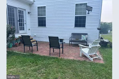 32 Lilburn Drive, Bunker Hill, WV 25413 - Photo 9