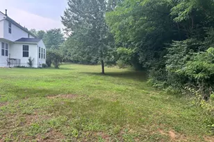 32 Lilburn Dr, Bunker Hill, WV 25413 - Photo 11