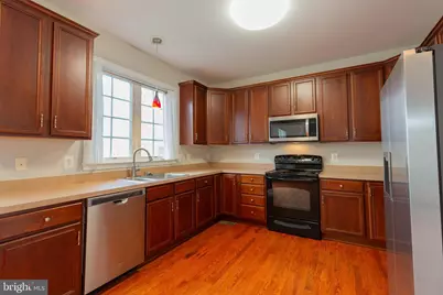 305 Lewisburg Lane, Martinsburg, WV 25403 - Photo 9