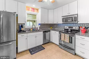 446 Richard St, Martinsburg, WV 25404 - Photo 19