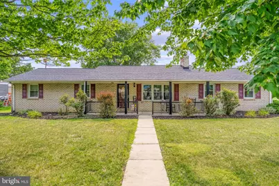 446 Richard Street, Martinsburg, WV 25404 - Photo 1