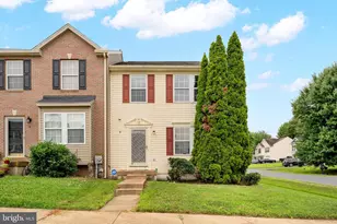 12 Quince Tree Dr, Martinsburg, WV 25403 - Photo 1