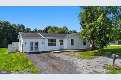331 Crestview, Martinsburg, WV 25405 - Photo 3
