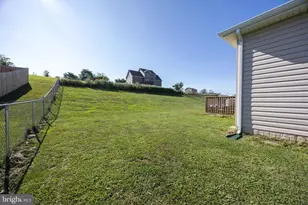 812 Duckwoods Ln, Martinsburg, WV 25403 - Photo 41