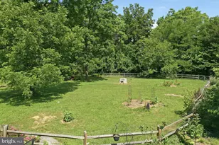 190 Outback Dr, Bunker Hill, WV 25413 - Photo 17