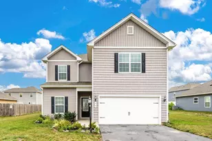 42 Eakins Ln, Martinsburg, WV 25401 - Photo 1