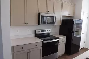26 Kirby Ct, Bunker Hill, WV 25413 - Photo 3