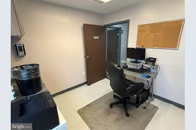 307 Medical Court, Martinsburg, WV 25401 - Photo 15