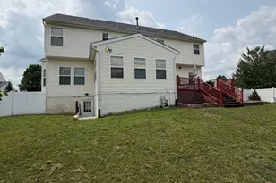 31 Ruland Dr, Bunker Hill, WV 25413 - Photo 5