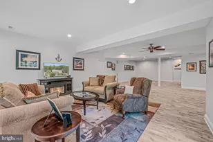 33 Lackawanna Ln, Falling Waters, WV 25419 - Photo 63