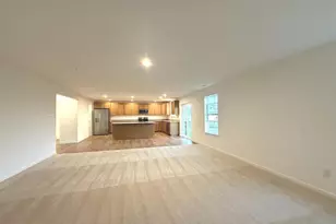 139 Fontana Cir, Martinsburg, WV 25403 - Photo 11