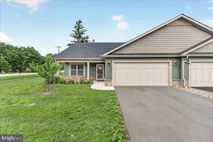 15 Grainfield Ct, Martinsburg, WV 25404 - Photo 1