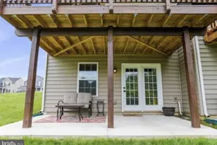 211 Ontario Dr, Falling Waters, WV 25419 - Photo 27