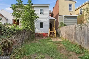 411 W Martin St, Martinsburg, WV 25401 - Photo 29