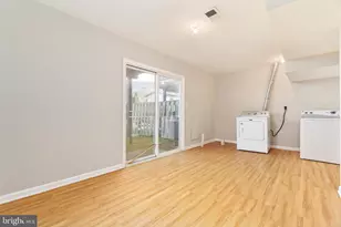 868 Aztec Dr, Martinsburg, WV 25405 - Photo 5