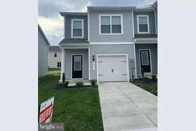 27 Cramsford St, Falling Waters, WV 25419 - Photo 3