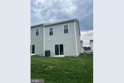 27 Cramsford St, Falling Waters, WV 25419 - Photo 11