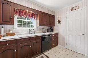 2606 Ridge Rd S, Martinsburg, WV 25403 - Photo 17