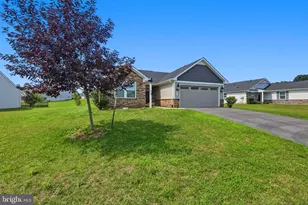 301 Rushbrook Rd, Martinsburg, WV 25403 - Photo 31