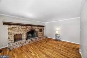 305 N Red Hill Rd, Martinsburg, WV 25401 - Photo 9