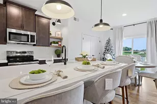 111 Salute Cir, Martinsburg, WV 25405 - Photo 13