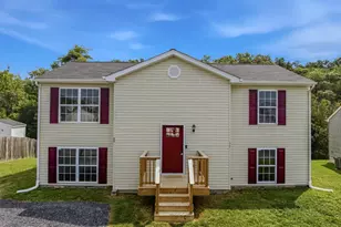 77 Eisenhower Cir, Inwood, WV 25428 - Photo 1