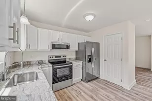 77 Eisenhower Cir, Inwood, WV 25428 - Photo 27