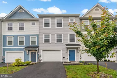 132 Furlong Way, Martinsburg, WV 25404 - Photo 1
