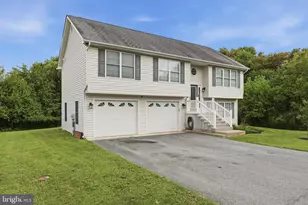 30 Gordon Dr, Hedgesville, WV 25427 - Photo 3