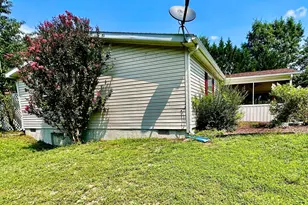 561 Oak Grove School Rd, Hedgesville, WV 25427 - Photo 23