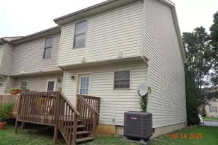 32 Judges Ct, Inwood, WV 25428 - Photo 3