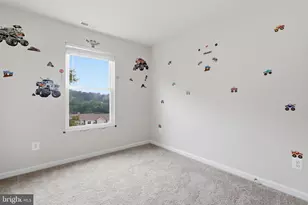 112 Paddington St, Falling Waters, WV 25419 - Photo 23