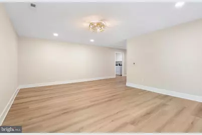 374 Weaver, Martinsburg, WV 25401 - Photo 17