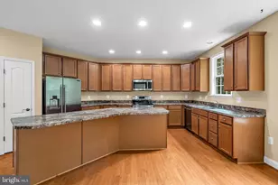 287 Lackawanna Ln, Falling Waters, WV 25419 - Photo 11