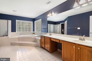 102 Aquifer Dr, Falling Waters, WV 25419 - Photo 17