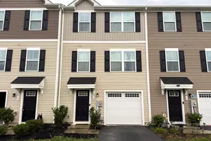 34 Snickers Ct, Martinsburg, WV 25403 - Photo 1