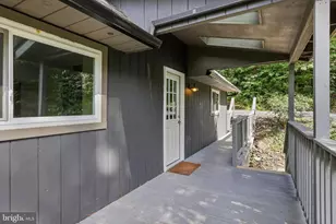 1019 Glenwood Ln, Gerrardstown, WV 25420 - Photo 3