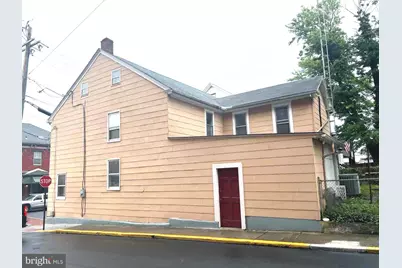 202 E Martin Street, Martinsburg, WV 25401 - Photo 17