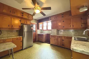 202 E Martin St, Martinsburg, WV 25401 - Photo 1