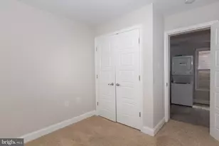 212 W Burke St, Martinsburg, WV 25401 - Photo 5