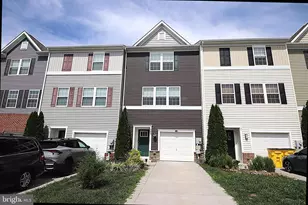 185 Magellan Dr, Martinsburg, WV 25404 - Photo 1